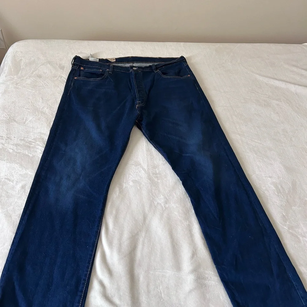 NWT Levi's Men's Dark Indigo Straight Jeans